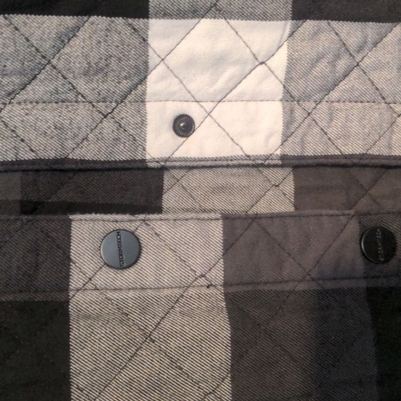 Stormtech natural by nature QPX-1W flannel jacket size women's large - Picture 4 of 10